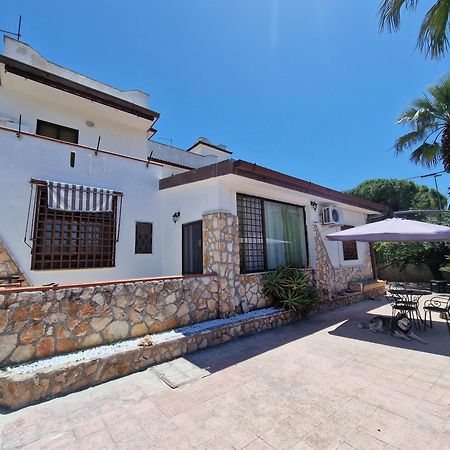 Villa Old Fisherman'S 塔兰托 外观 照片
